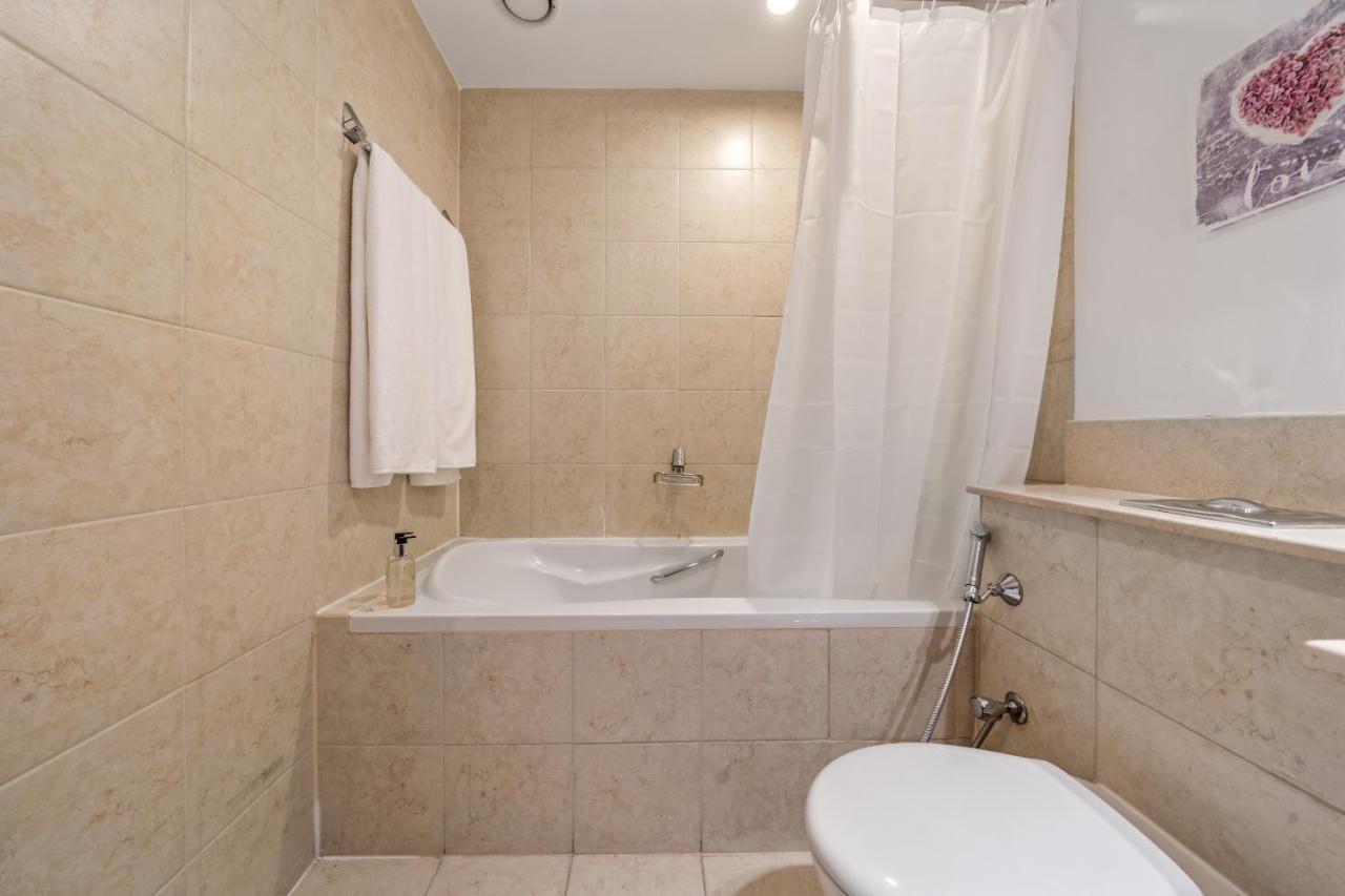 Chic And Zen Apartment, Near Burj Khalifa Tower Dubai Buitenkant foto